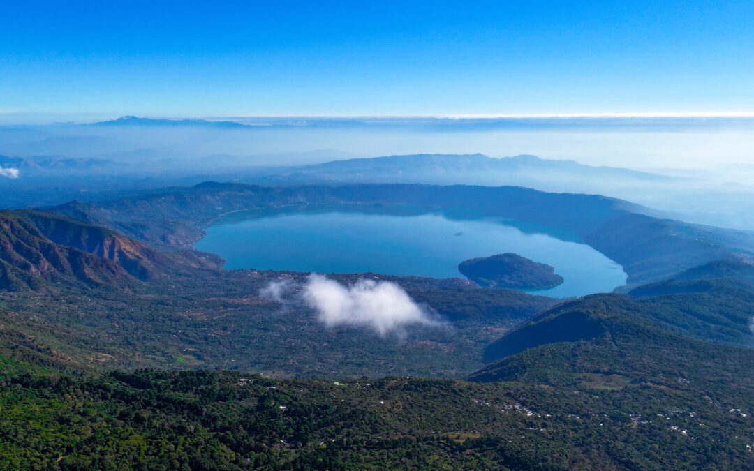Lago de Coatepeque