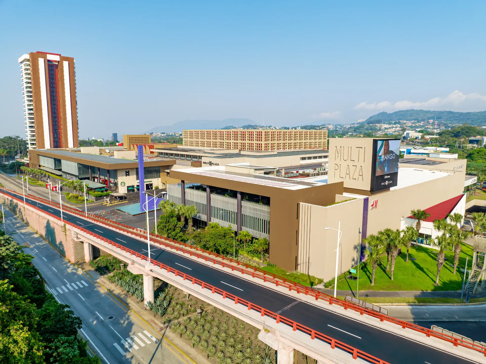 Multiplaza